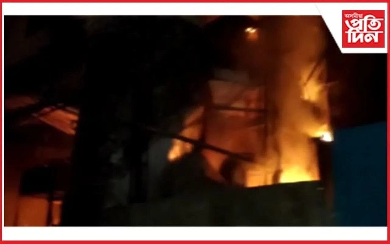 মহাৰাষ্ট্ৰৰ ভিৱান্দিৰ কাৰখানাত বিধ্বংসী অগ্নিকাণ্ড...