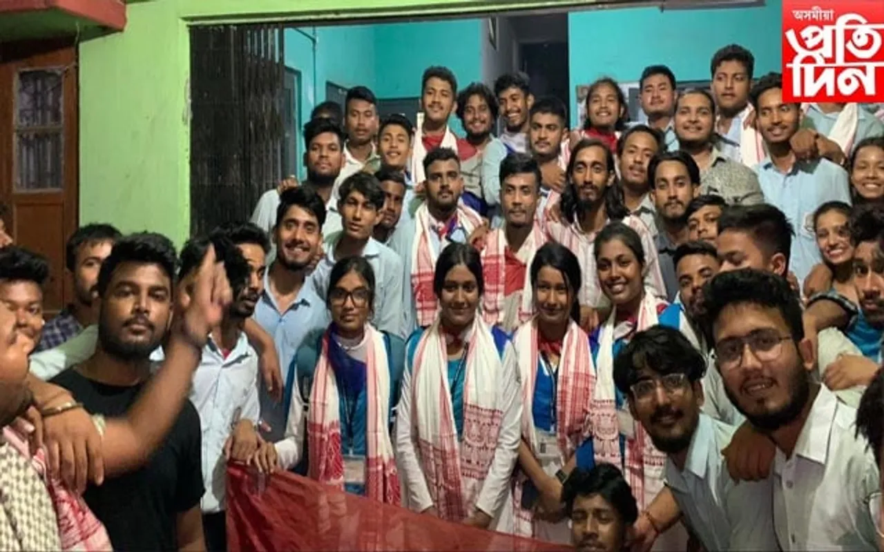  আনন্দৰাম ঢেকিয়াল ফুকন মহাবিদ্যালয়ৰ নিৰ্বাচনত অসম ছাত্ৰ পৰিষদৰ জয়যাত্ৰা 