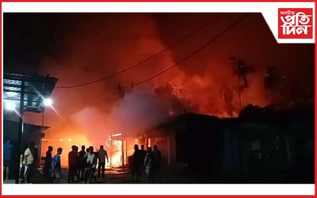 হাওৰাঘাটত বিধ্বংসী অগ্নিকাণ্ড : জাহ গ'ল কেইবাখনো দোকান 