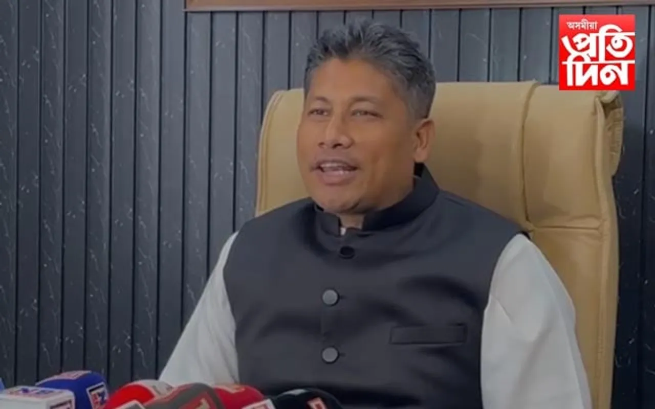 নিৰ্বাচনত অভিমন্যুক বধ কৰি কৌৰৱে উল্লাস কৰা বুলি ভূপেন বৰাই কৰা মন্তব্য গৰিহণাযোগ্যঃ মন্ত্ৰী পীযুষ হাজৰীকা