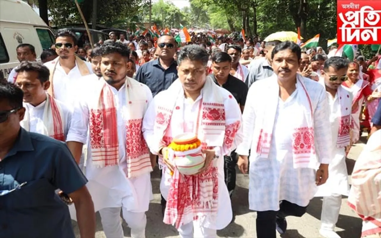 মায়ঙত "অমৃত কলহ যাত্ৰা" কাৰ্যসূচীত অংশ ল'লে মন্ত্ৰী পীযুষ হাজৰীকাই