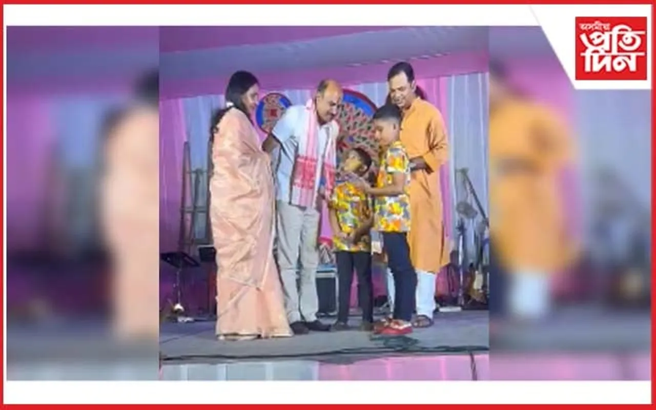 কনিষ্টবলৰ পুত্ৰৰ গীতত মুগ্ধ আৰক্ষী সঞ্চালক প্ৰধান জি পি সিং