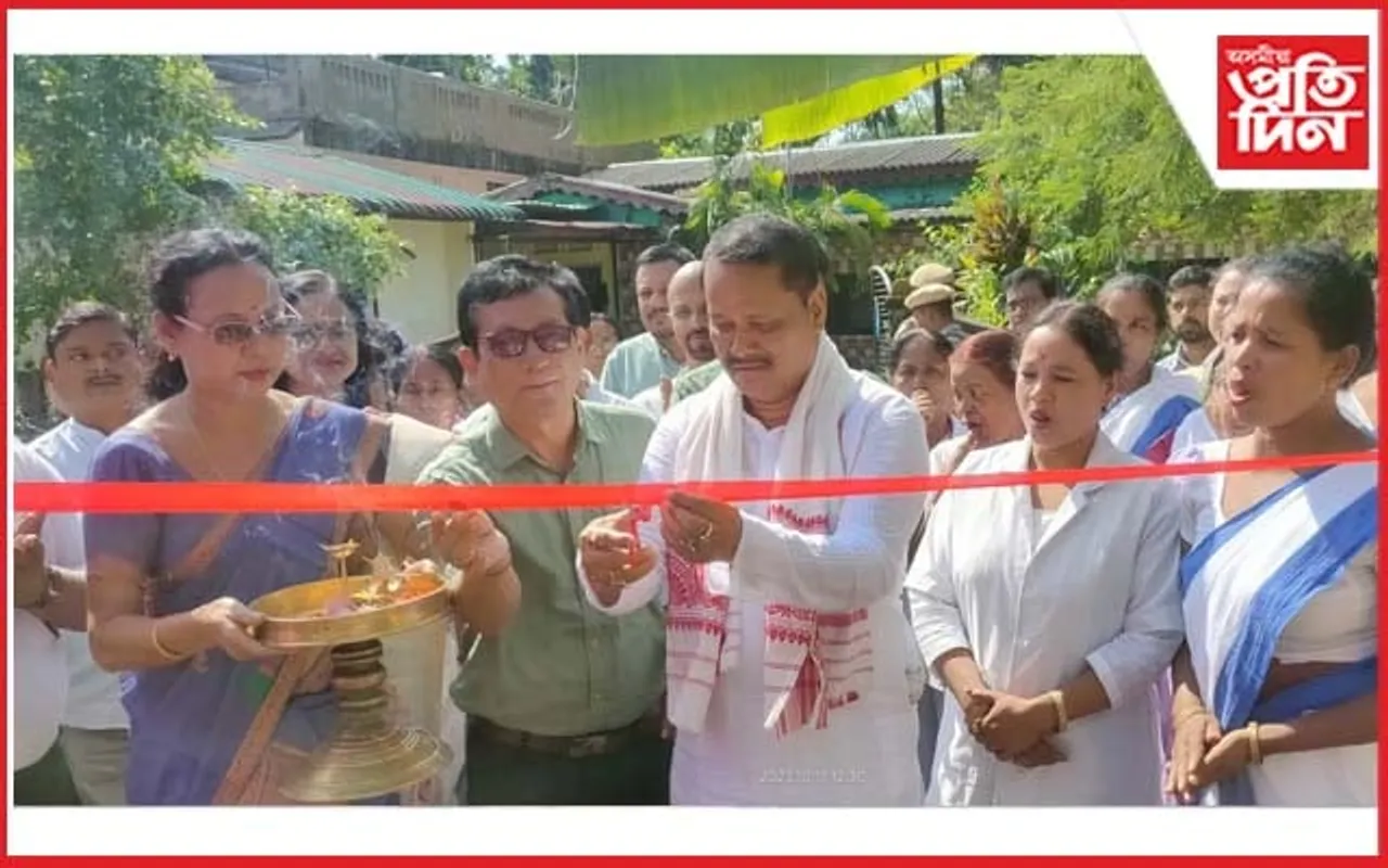 বিহপুৰীয়াত নগৰ স্বাস্থ্য আৰু কল্যাণ কেন্দ্ৰ উদ্বোধন: লখিমপুৰত চিকিৎসা বিষয়াৰ ১৬৯ টা পদৰ ৫০ তাই খালী...