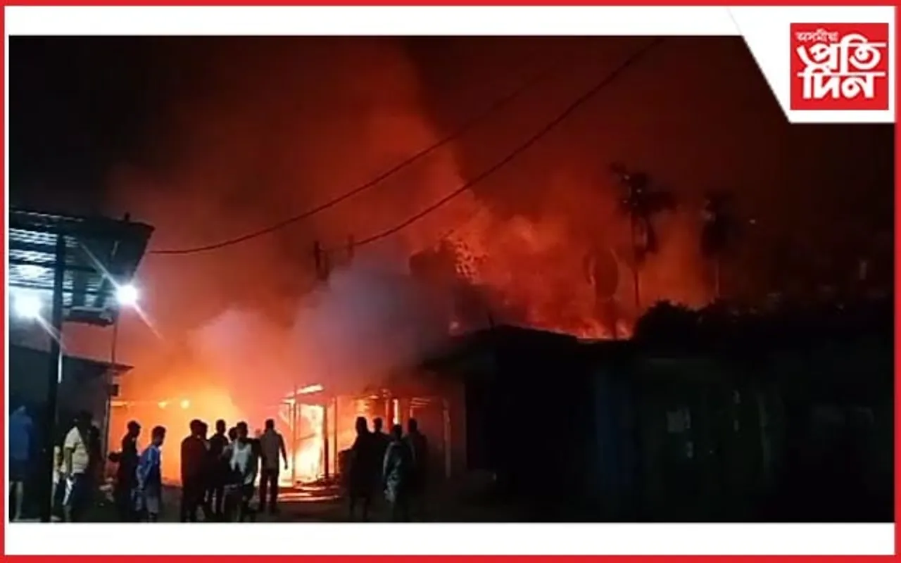 হাওৰাঘাটত বিধ্বংসী অগ্নিকাণ্ড