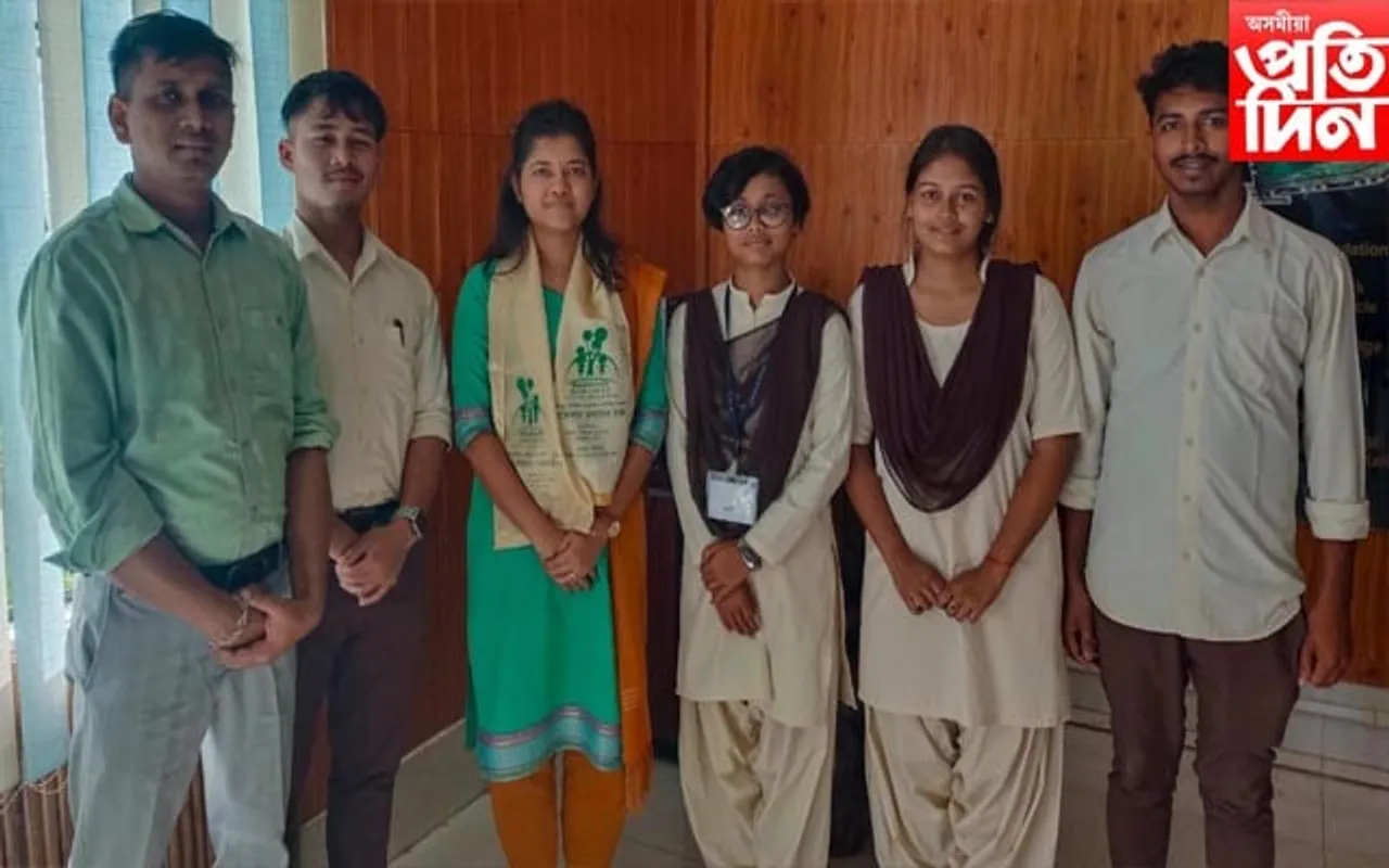  কাজিৰঙা অধ্যয়ন চক্ৰৰে বৈঠক বোকাখাতৰ মহকুমাধিপতিৰ