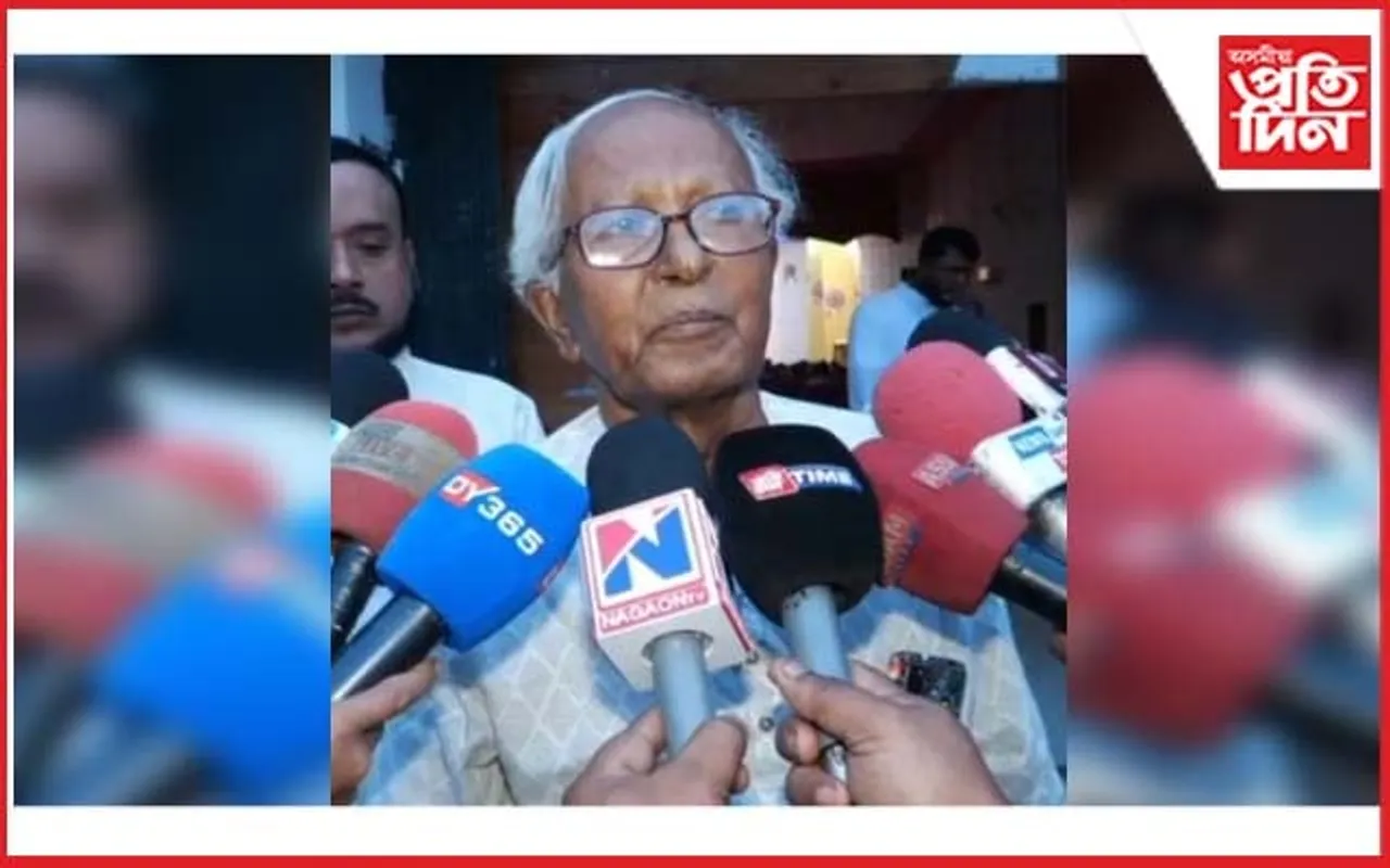 সভাৰাম মজুমদাৰলৈ ড° আবু হানিফা সোঁৱৰণী স্মাৰক বঁটা
