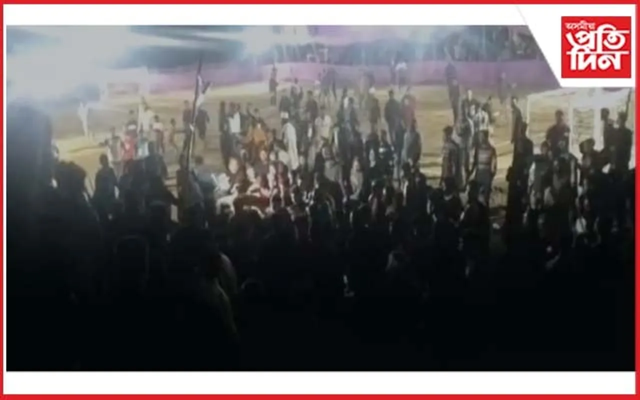 ৰণক্ষেত্ৰত পৰিণত ফুটবল খেলপথাৰ : মাৰপিটত গুৰুতৰভাৱে আহত কেইবাজনো