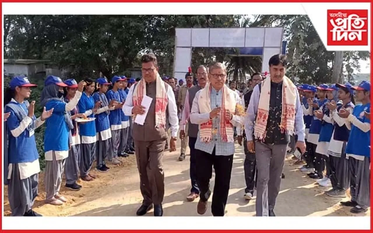 'নাক'(NAAC)ৰ হাটশিঙিমাৰী মহাবিদ্যালয় পৰিদৰ্শন