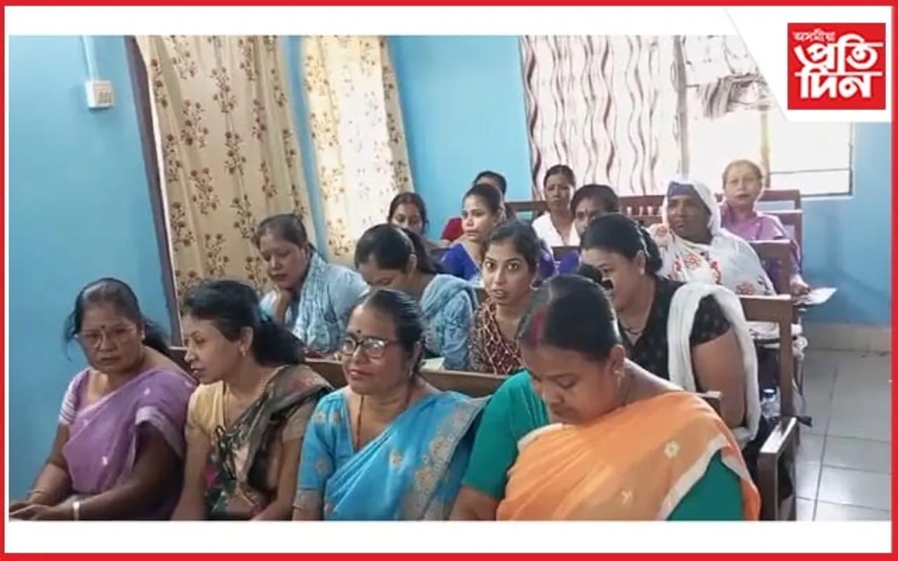 কঠীয়াতলী খণ্ড প্ৰাথমিক স্বাস্থ্য কেন্দ্ৰৰ  এদিনীয়া প্ৰশিক্ষণ কাৰ্যসূচী
