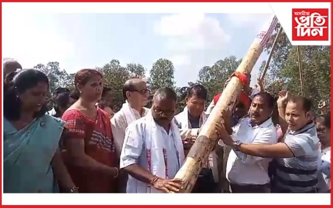 গোলাঘাট গ্ৰন্থ মেলা আৰু সাহিত্য সমাৰোহৰ লাই খুটা স্থাপন