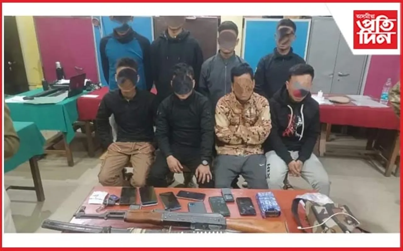 বৃহৎ পৰিমাণৰ অস্ত্ৰসহ ৮ অপহৰণকাৰীক গ্ৰেপ্তাৰঃ উদ্ধাৰ অপহৃত...