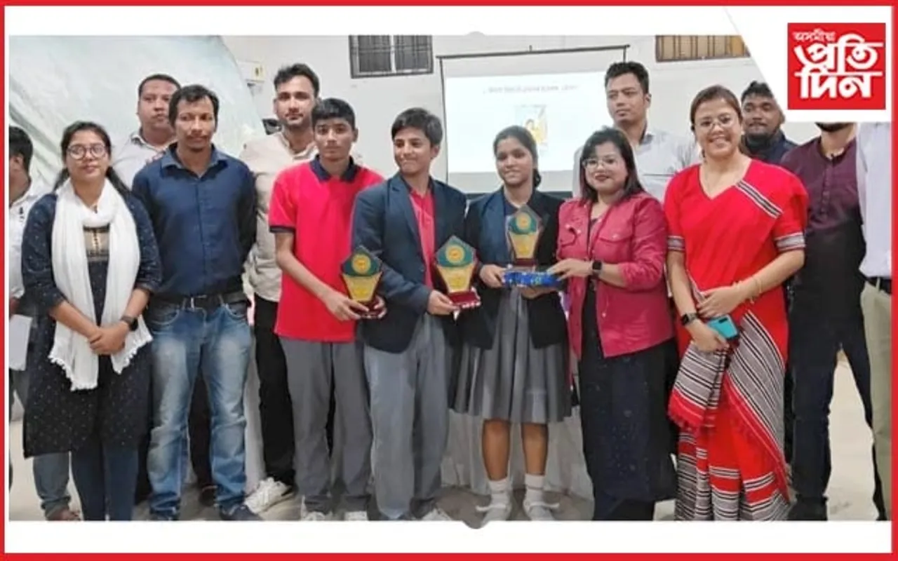 গহপুৰত G-Jam কুইজ প্ৰতিযোগিতালৈ ছাত্র-ছাত্ৰীৰ ব্যাপক সঁহাৰি...