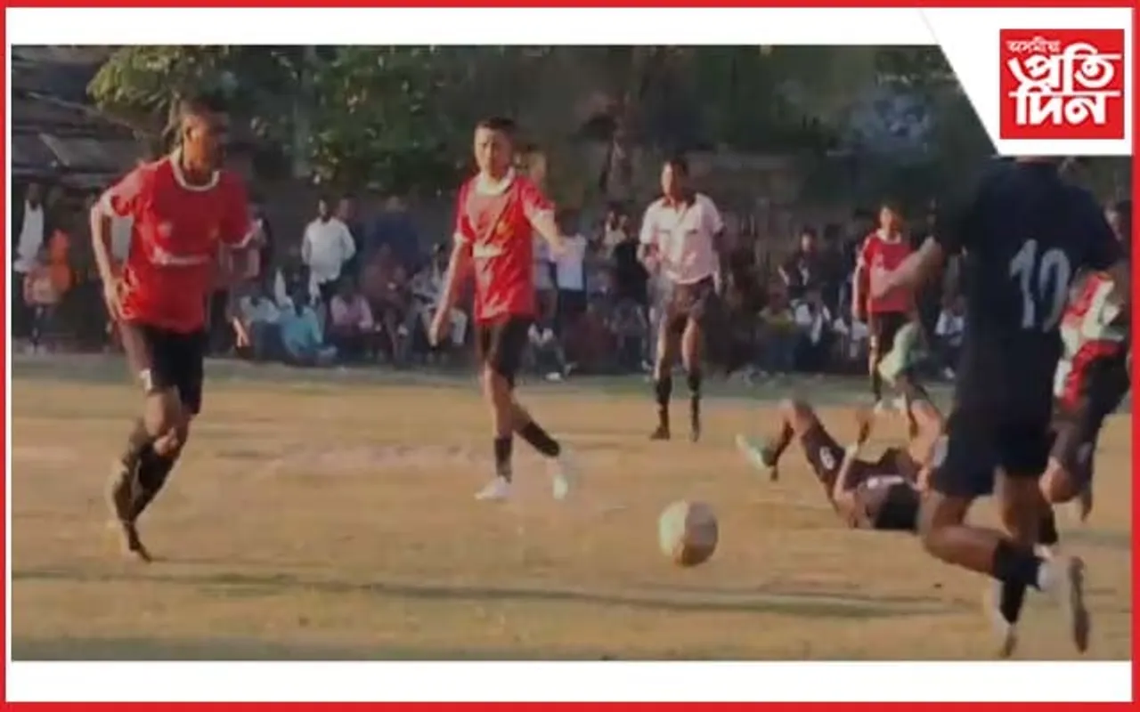 বৰহোলাত অনুষ্ঠিত 'যোগাব্দী বৰুৱা সোঁৱৰণী ফুটবল প্ৰতিযোগিতা'ৰ সামৰণি