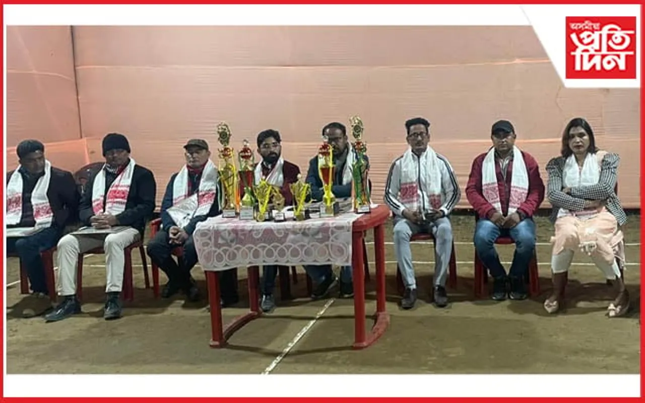 নামতিৰ ধোদৰ আলিত ৮ গৰাকী সাংবাদিক, বিশিষ্ট ব্যক্তিক সম্বৰ্ধনা...
