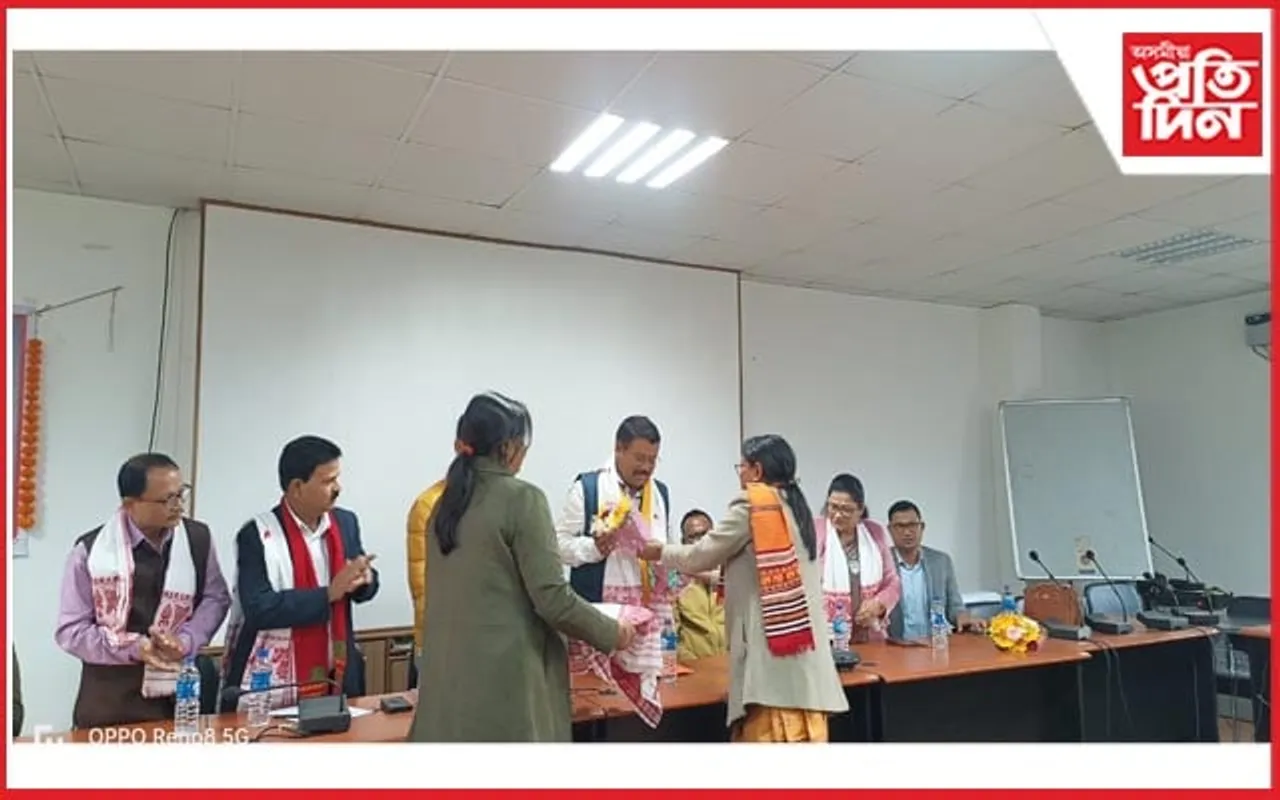দক্ষিণ কামৰূপ মহাবিদ্যালয়ত অসম কলেজ শিক্ষক সংস্থাৰ কামৰূপ মণ্ডলৰ বাৰ্ষিক অধিৱেশনৰ সামৰণি