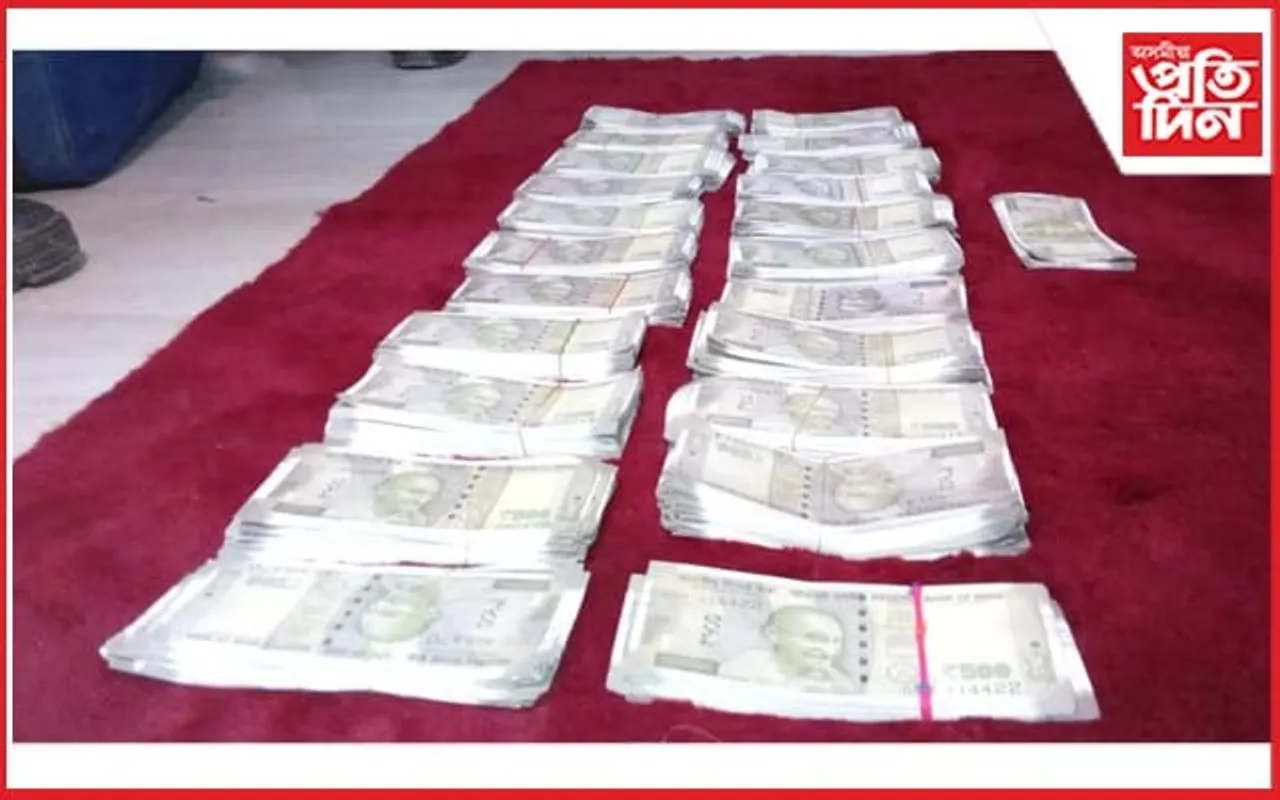 গোলাঘাটত জালনোট উদ্ধাৰ