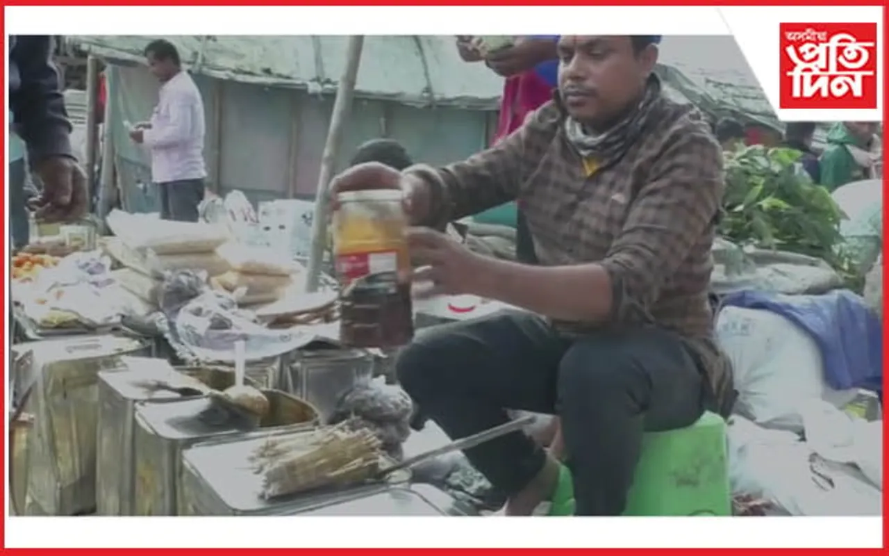 ভোগালীৰ প্ৰাকক্ষণত বাংলাগড় বজাৰত ভিৰ...