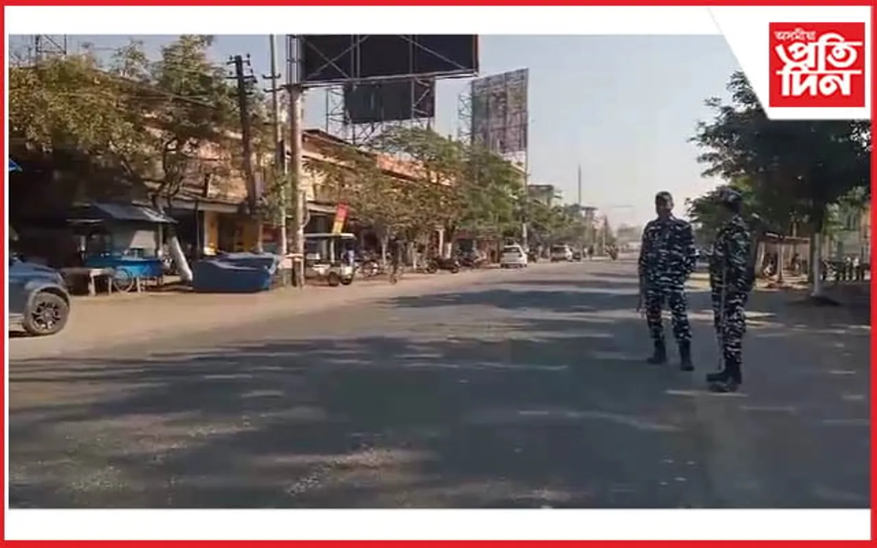আৰক্ষীৰ অভিযানঃ ঠায়ে ঠায়ে আটক কৰিছে প্ৰতিবাদাকাৰীক...