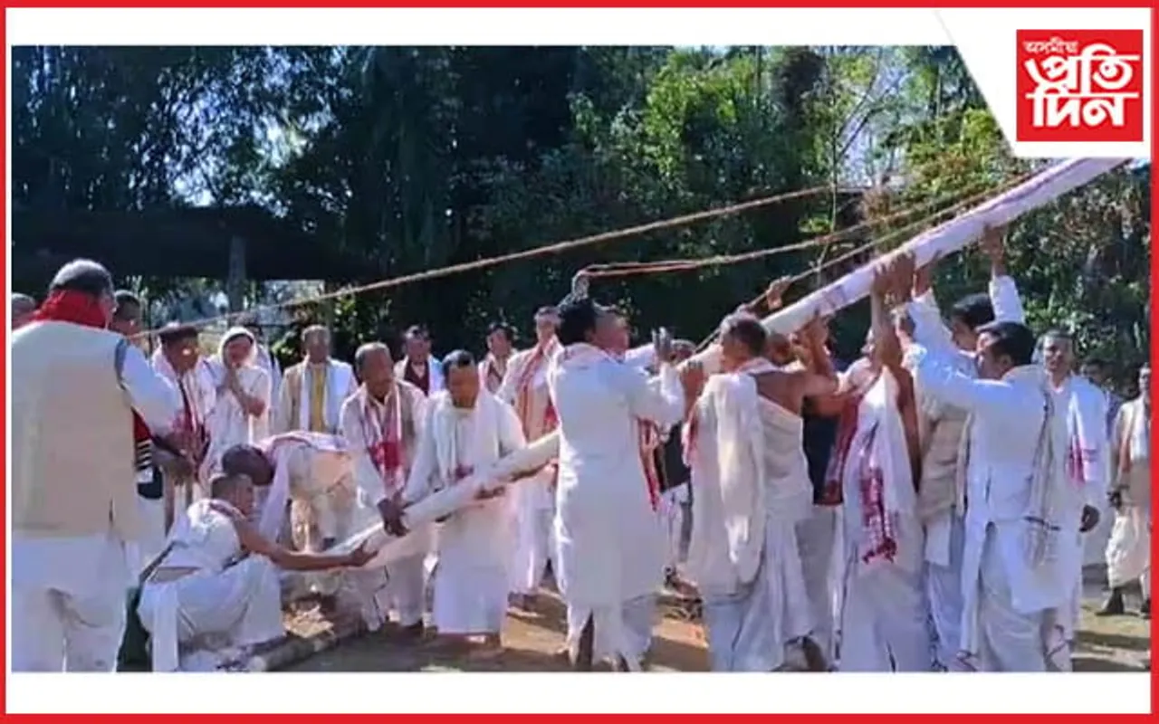 শ্ৰীমন্ত শংকৰদেৱ সংঘৰ ঢকুৱাখনা জিলা অধিবেশনৰ লাইখুঁটা স্থাপন...