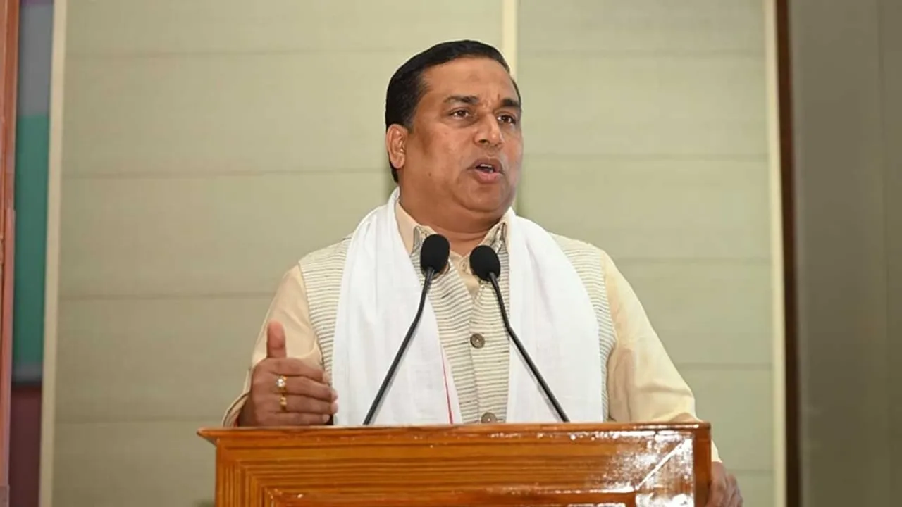 অসুস্থ মন্ত্ৰী জয়ন্তমল্ল বৰুৱা,  উন্নত চিকিৎসাৰ বাবে দিল্লীলৈ প্ৰেৰণ...

