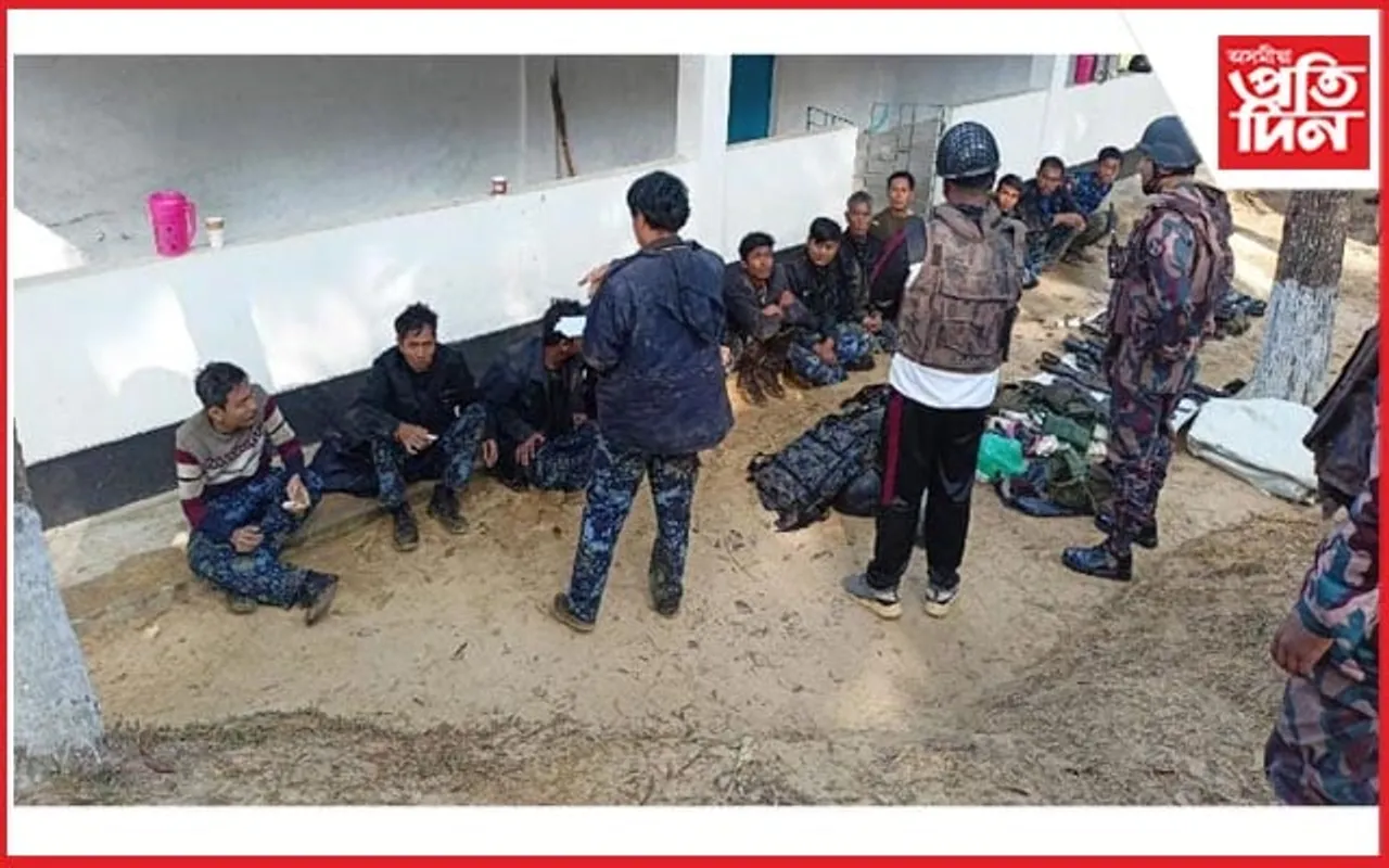 ম্যানমাৰত সংঘৰ্ষ:  ৩৯ জন বিজিপি জোৱানৰ বাংলাদেশত আশ্ৰয় 
