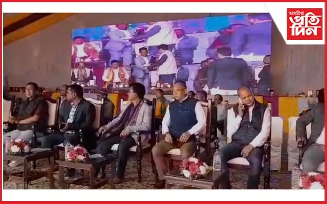 নিখিল বড়ো ছাত্ৰ সন্থাৰ ৫৬ সংখ্যক কেন্দ্ৰীয় প্ৰতিনিধি অভিৱৰ্তনৰ সফল সামৰণি