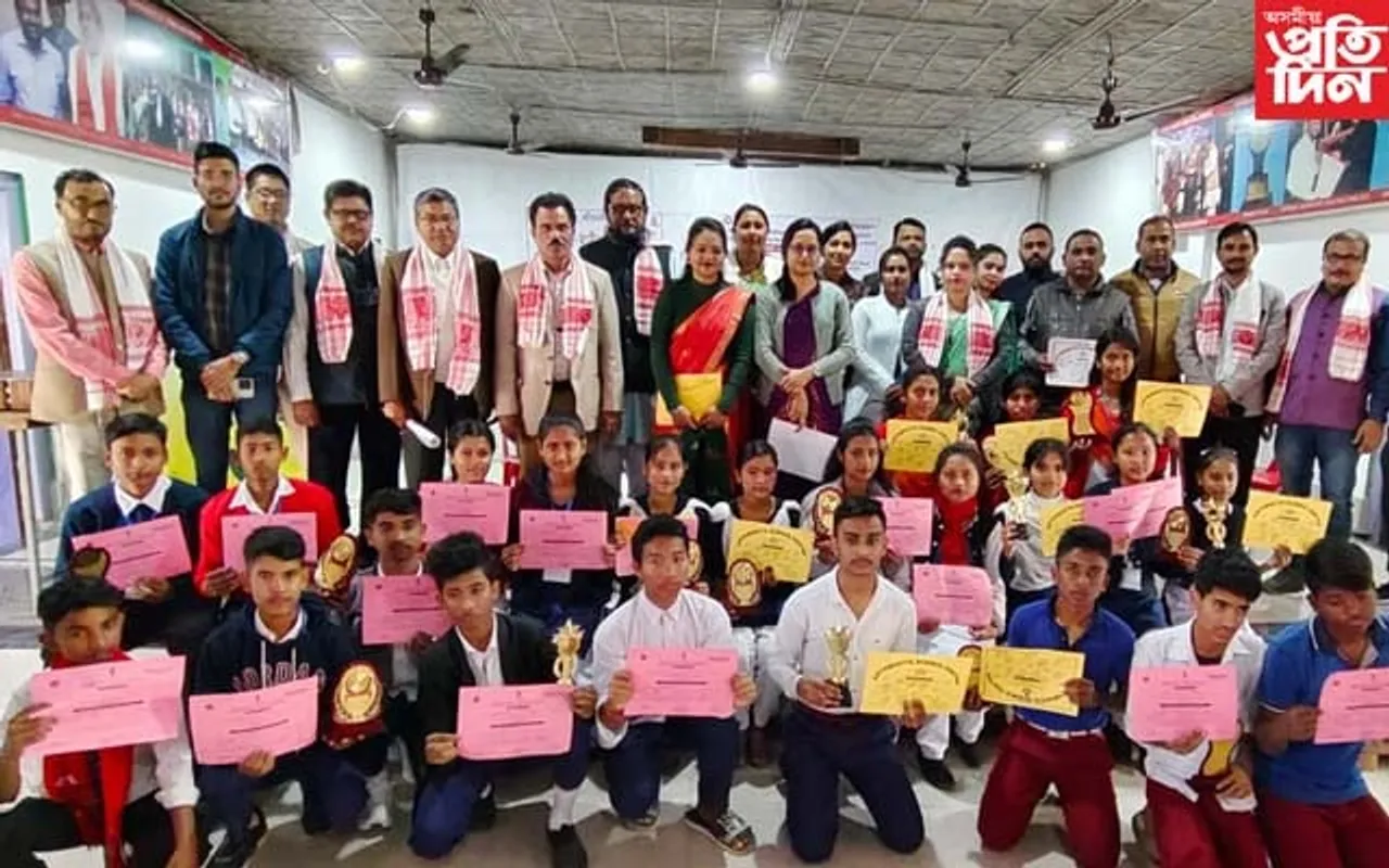 আৰ্যভট্ট বিজ্ঞান কেন্দ্ৰ, কঠীয়াতলী উন্নয়ন খণ্ডৰ বিজ্ঞান ভিত্তিক প্ৰতিযোগিতা সম্পন্ন