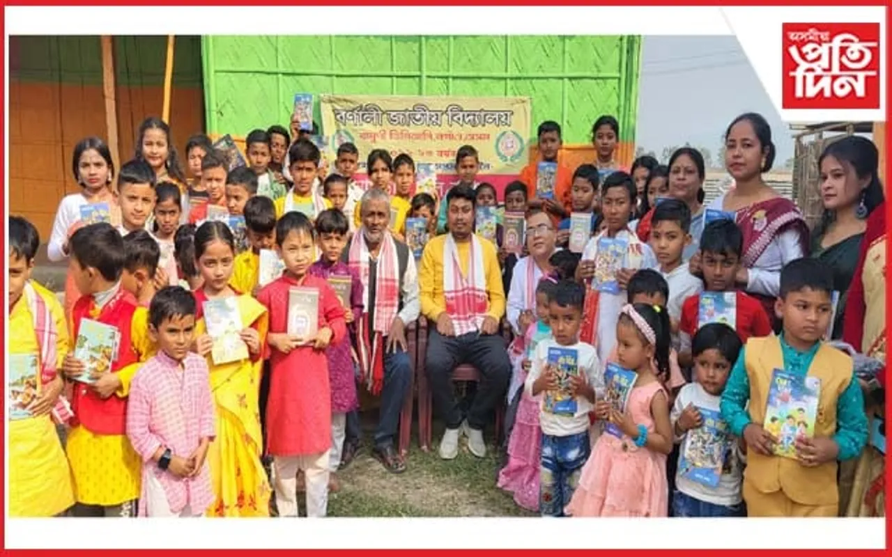  সৰস্বতী পূজাত কিতাপৰ উৎসৱ পালন