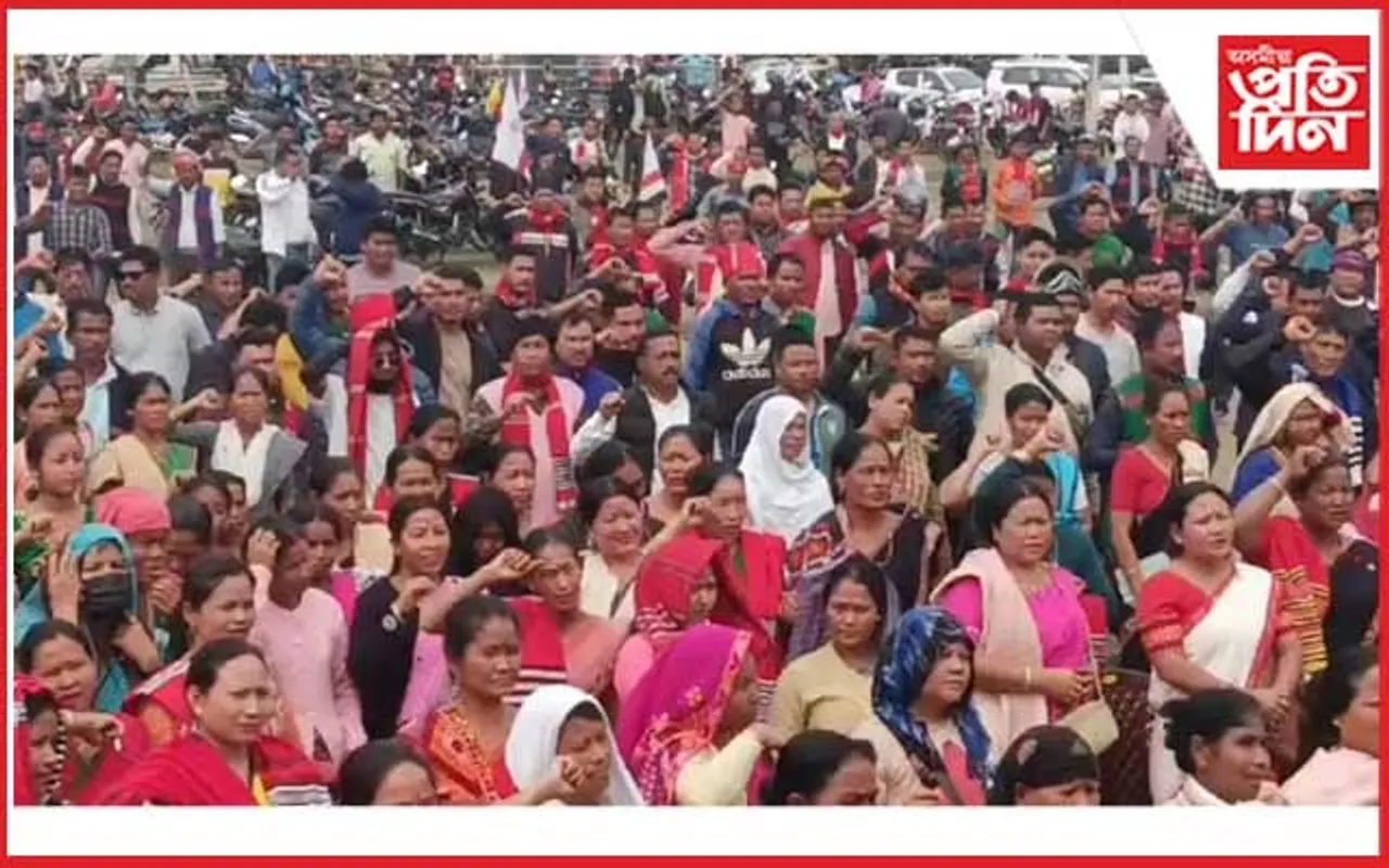 মুৰ্কংচেলেক মিচিং কৃষ্টি ভৱনত আক্ৰমণ কাণ্ড : বিশাল বাইক ৰেলীৰে প্ৰতিবাদ