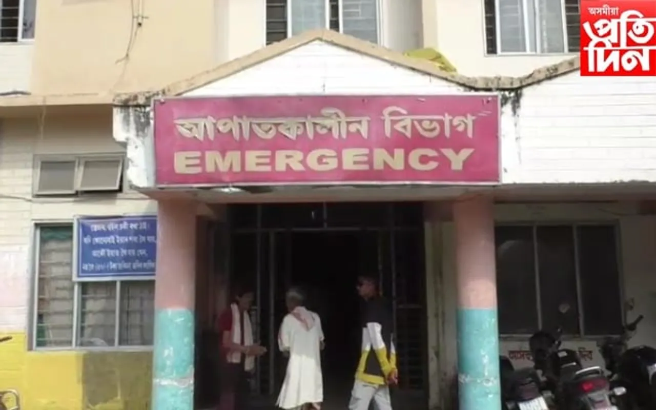 মঙলদৈত চাঞ্চল্য! পত্নীক দাৰে ঘপিয়াই নিজে  ল'লে চৰম পন্থা