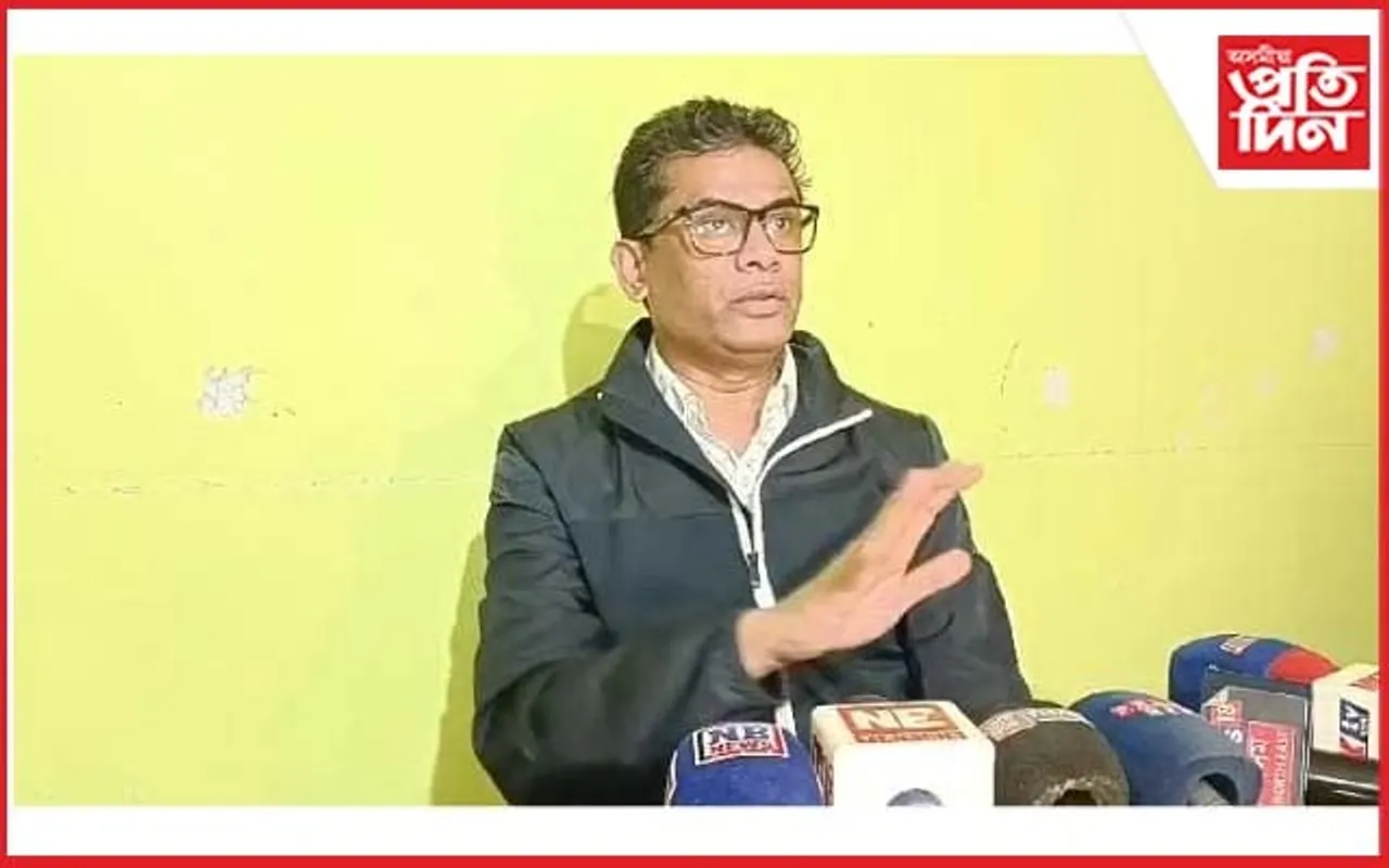 আকোঁৰগোজ দুলু আহমেদঃ বৰপেটাত লাগে প্ৰাৰ্থীত্ব...