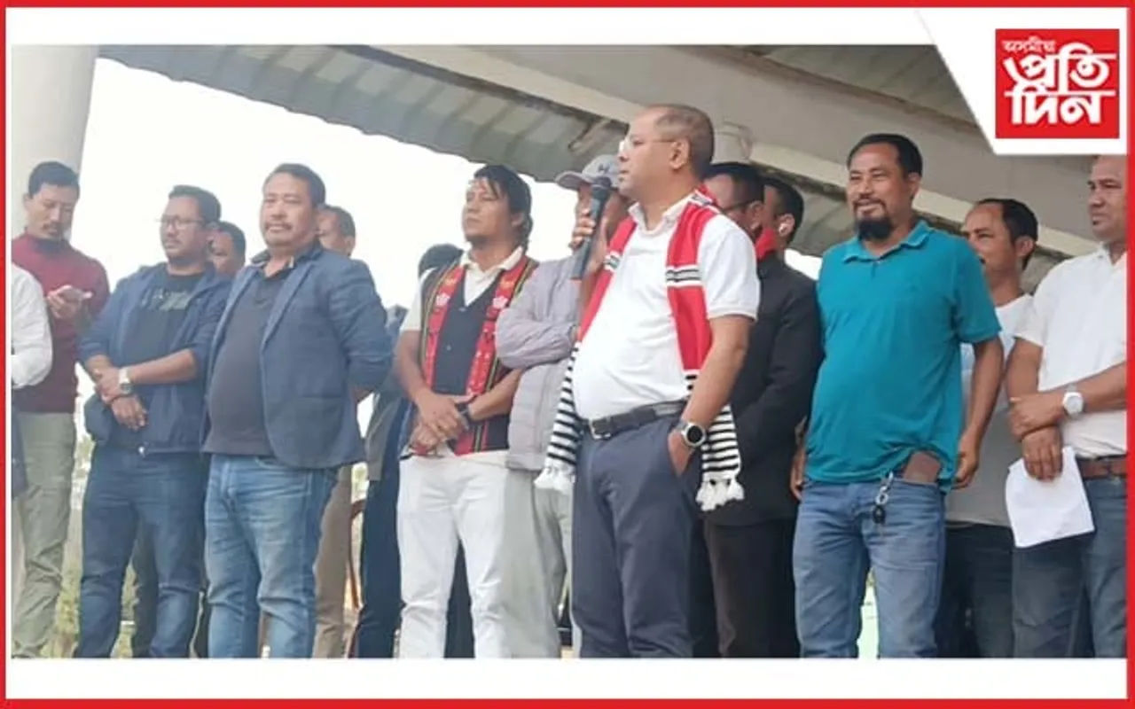 মুৰ্কংচেলেক মিচিং কৃষ্টি কেবাং আক্ৰমণকাৰীক সকিয়নী...