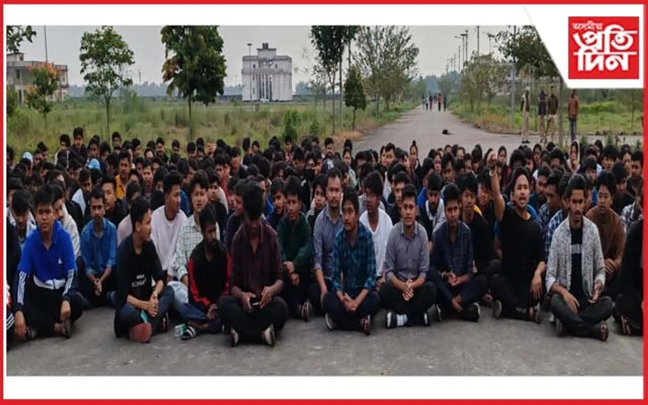 মহিলা প্ৰৱক্তাক মানসিক হাৰাশাস্তিৰ অভিযোগঃ ধেমাজি অভিযান্ত্ৰিক মহাবিদ্যালয়ত উত্তাল প্ৰতিবাদ