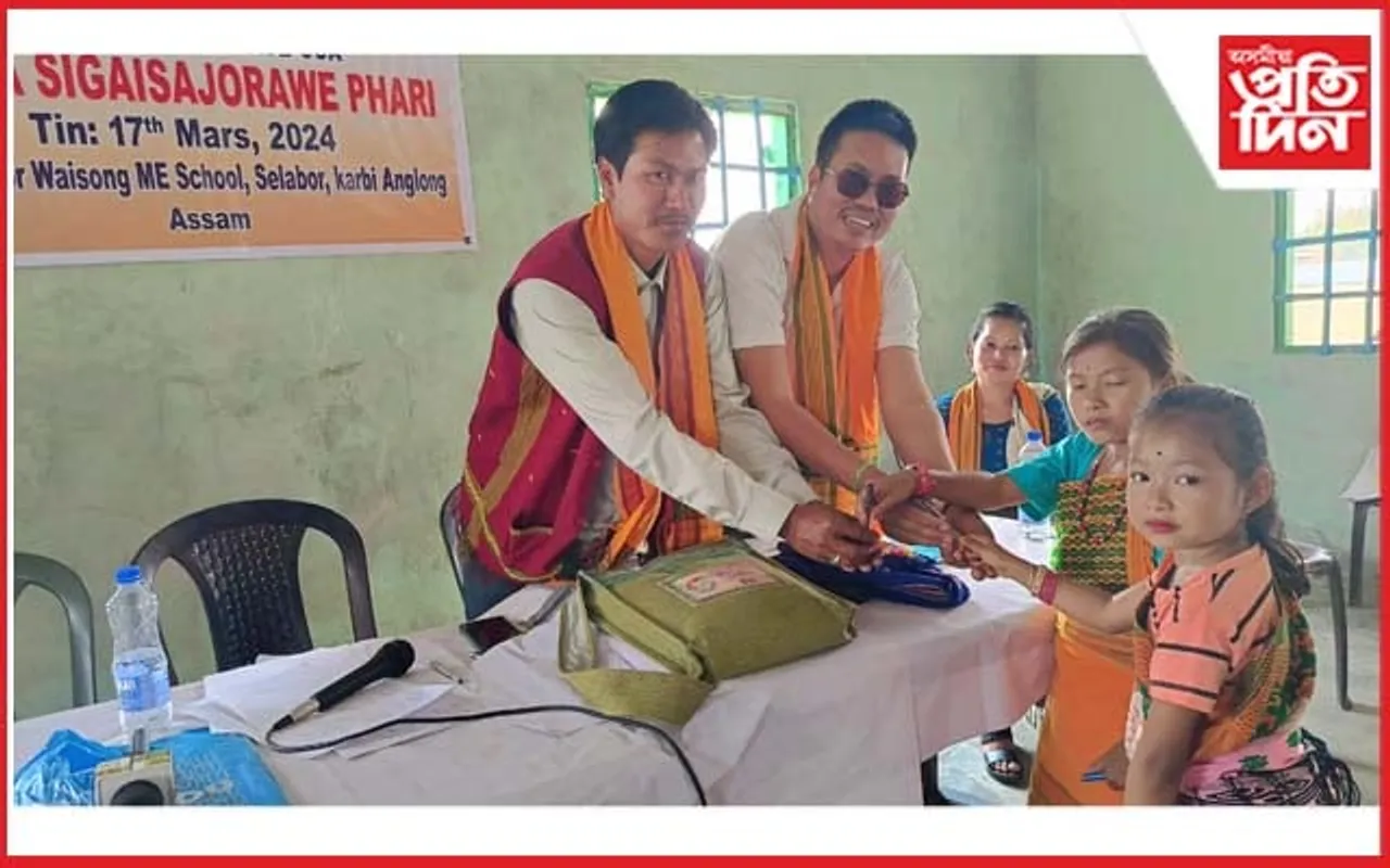তিৱা মাথনলাই তখ্ৰাৰ ছাত্ৰ-ছাত্ৰীৰ সাংস্কৃতিক অনুষ্ঠান
