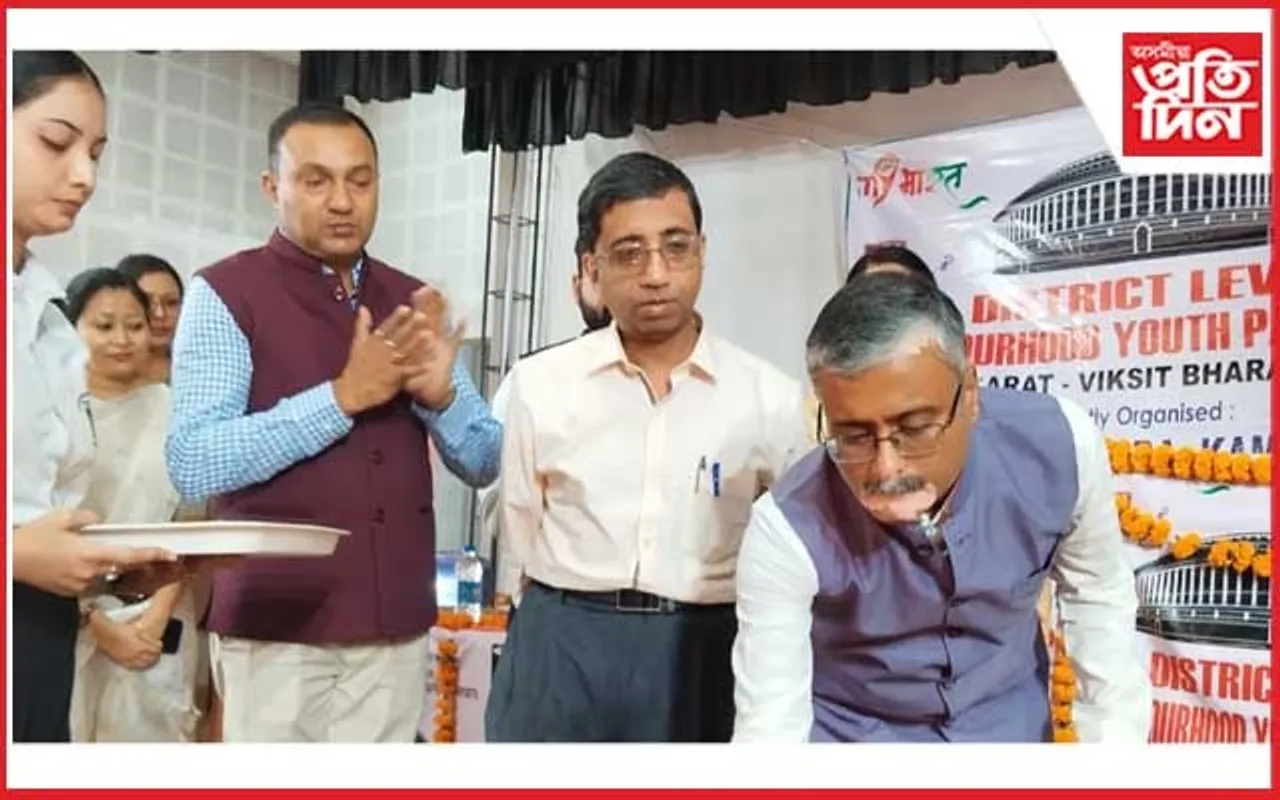 এখন সুস্থ সমাজ আৰু এখন শক্তিশালী ৰাষ্ট্ৰত নাৰীৰ ভূমিকা অপৰিসীম : ময়ূৰ বৰা