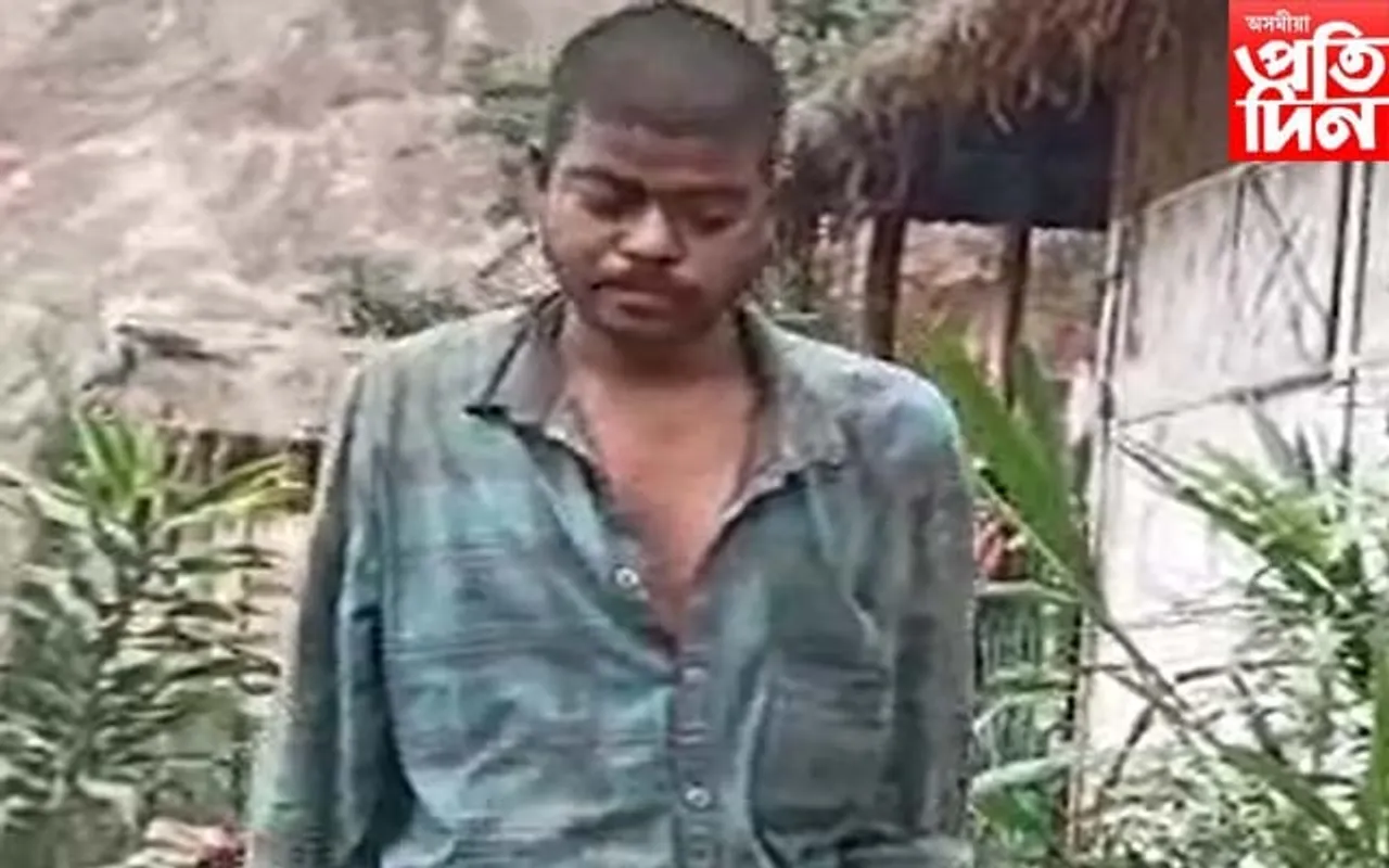 পুত্ৰৰ হাতত প্ৰাণ গ'ল পিতৃৰ...