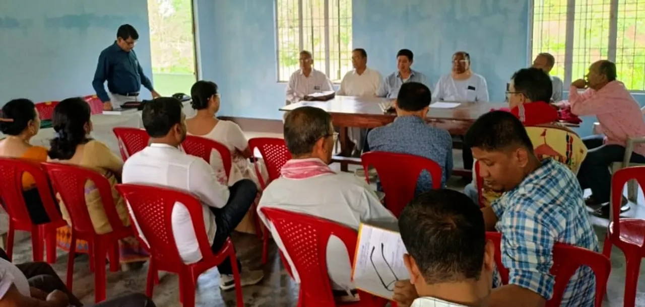 ঢকুৱাখনাত অসম বিজ্ঞান সমিতিৰ দ্বিবাৰ্ষিক অধিবেশন...
