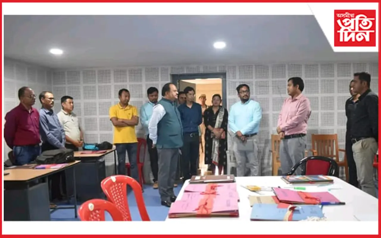 ওদালগুৰিত উপস্থিত সাধাৰণ পৰ্যবেক্ষণ ড০ এম আৰ ৰবি