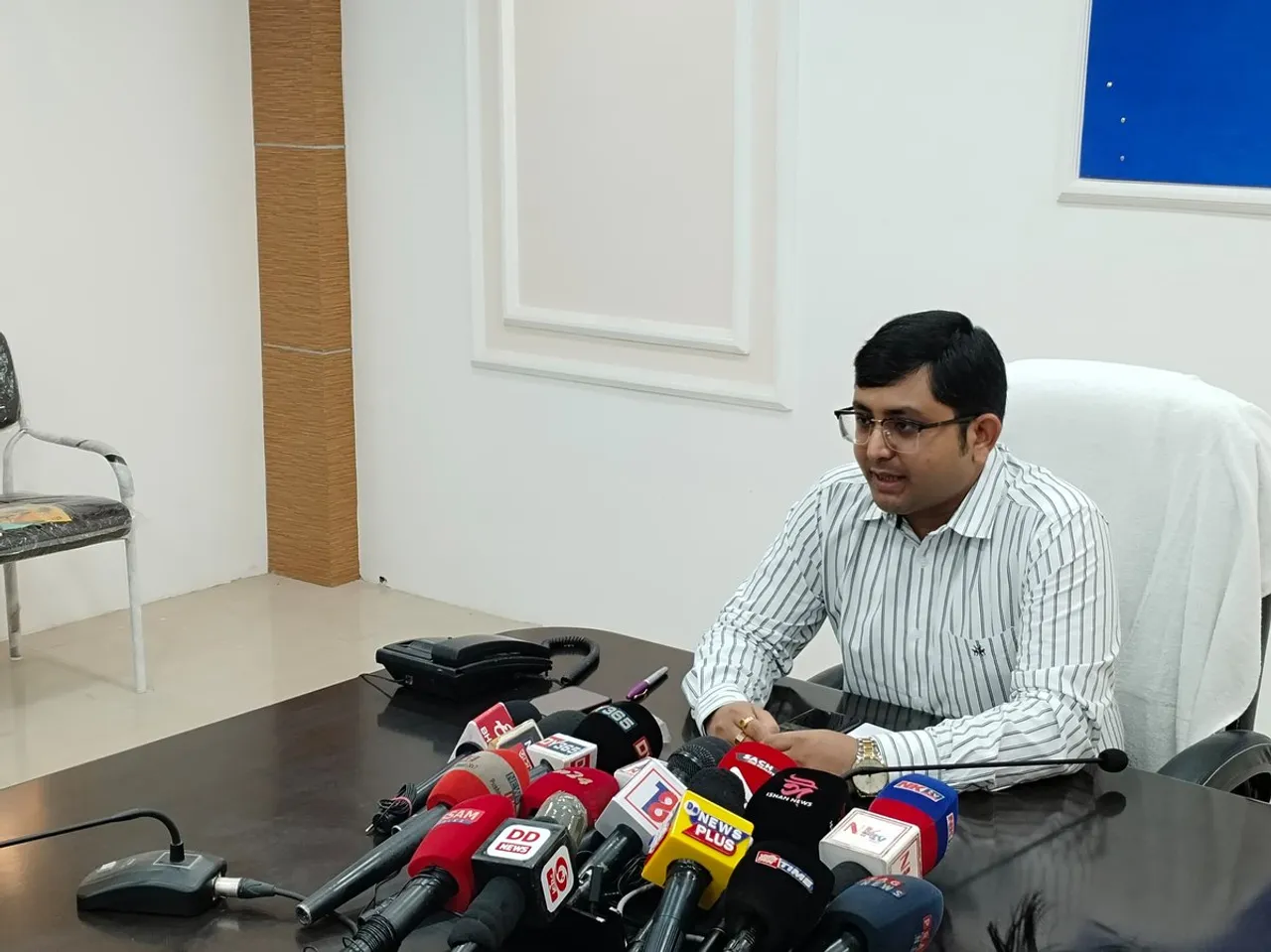ৰঙিয়াত লোকসভা নিৰ্বাচনৰ বাবে নিৰ্বাচনী বিষয়াৰ টোল-ফ্ৰী নম্বৰ মুকলি