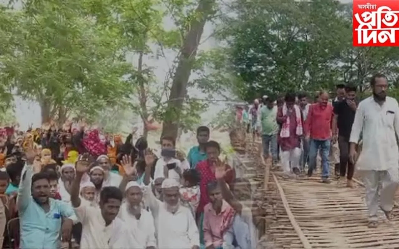 কচুৱাত কামাখ্যা প্ৰসাদ তাছাৰ হৈ নিৰ্বাচনী প্ৰচাৰ বঢ়মপুৰ সমষ্টিৰ বিজেপি বিধায়কৰ