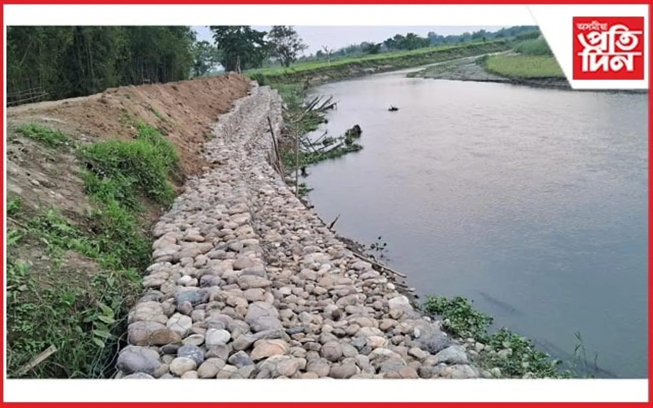 শিলৰ স্পাৰেৰে বানবিধ্বস্ত দক্ষিণ-বাংক্লেং সংযোগী পথ প্ৰতিৰোধৰ পদক্ষেপ...