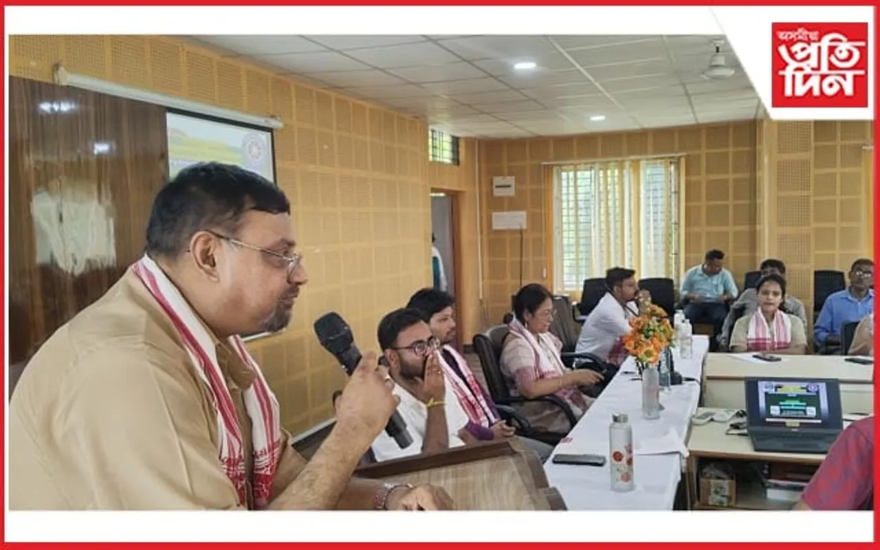 ছিপাঝাৰ মহাবিদ্যালয়ত স্তন কেঞ্চাৰ বিষয়ক সজাগতা সভা
