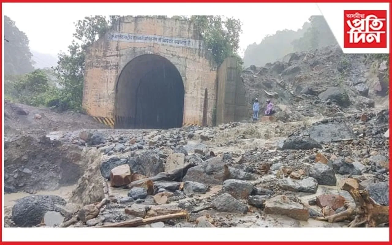 মেঘালয়ত ভূমিস্খলনঃ বন্ধ হৈ পৰিছে ৬নং ৰাষ্ট্ৰীয় ঘাইপথ...