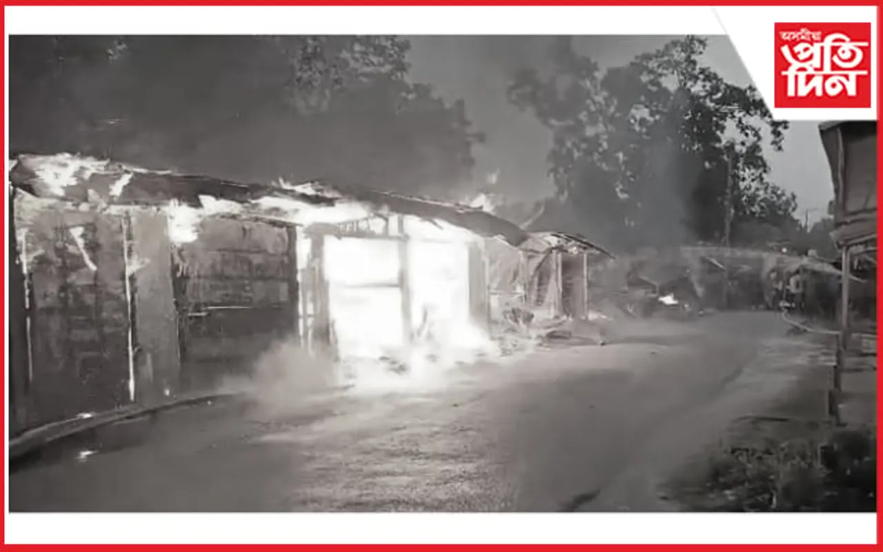 লামডিঙত বিধ্বংসী অগ্নিকাণ্ড : জুইত জাহ গ'ল ৫ খন ব্যৱসায়ীক প্ৰতিষ্ঠান