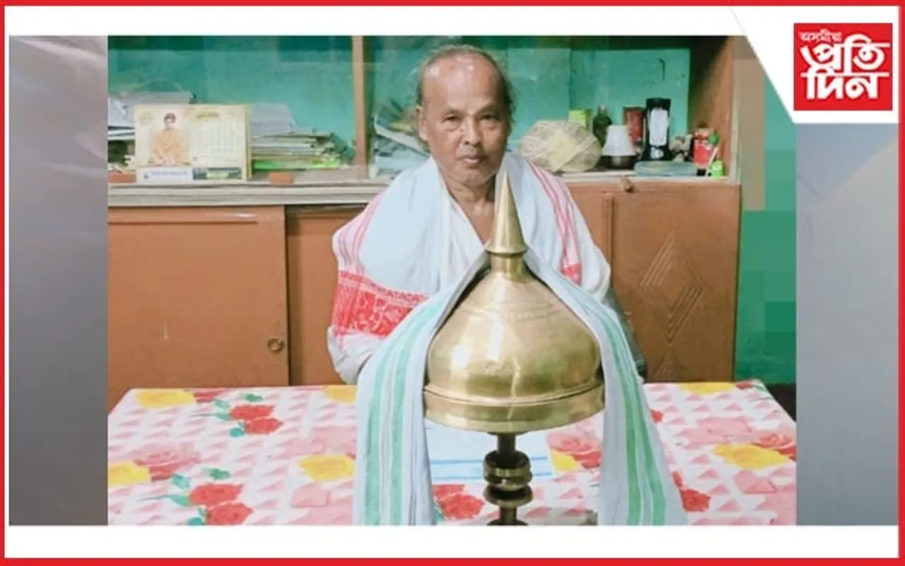 জীতেন্দ্ৰনাথ প্ৰধানী লৈ সুন্দৰীদিয়া সত্ৰৰ মাধৱদেৱ বঁটা...