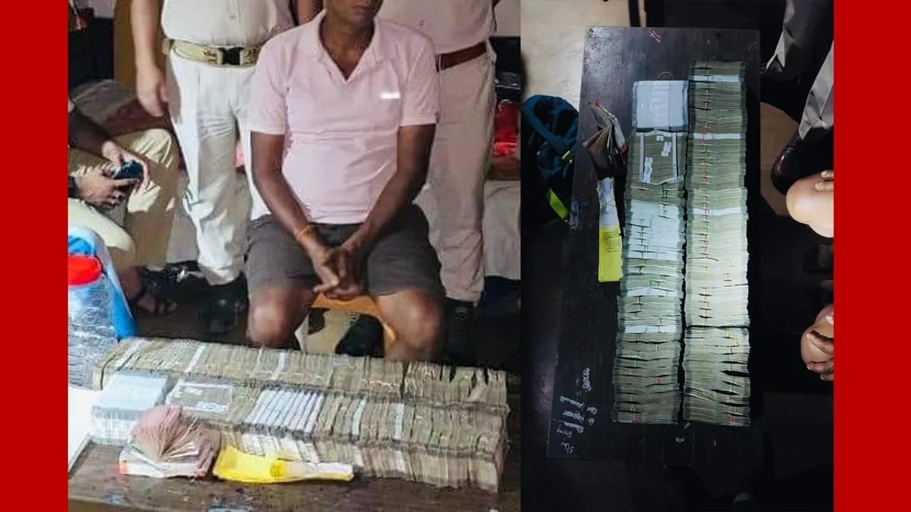 হাইলাকান্দিত ৫১লাখ টকাসহ এজন সুদখোৰক গ্ৰেপ্তাৰ... 
