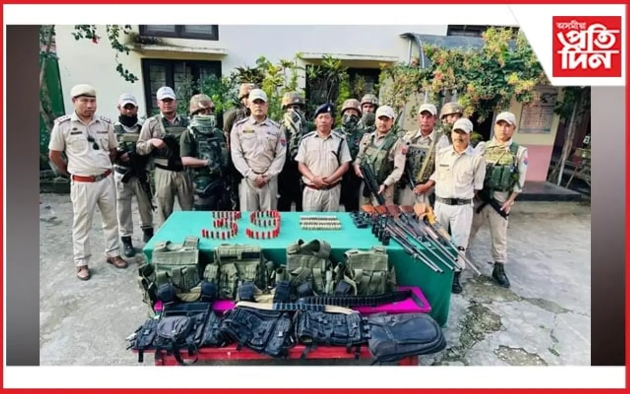 মণিপুৰৰ জিৰিবামত বুজন পৰিমাণৰ মাৰণাস্ত্ৰ জব্দ 