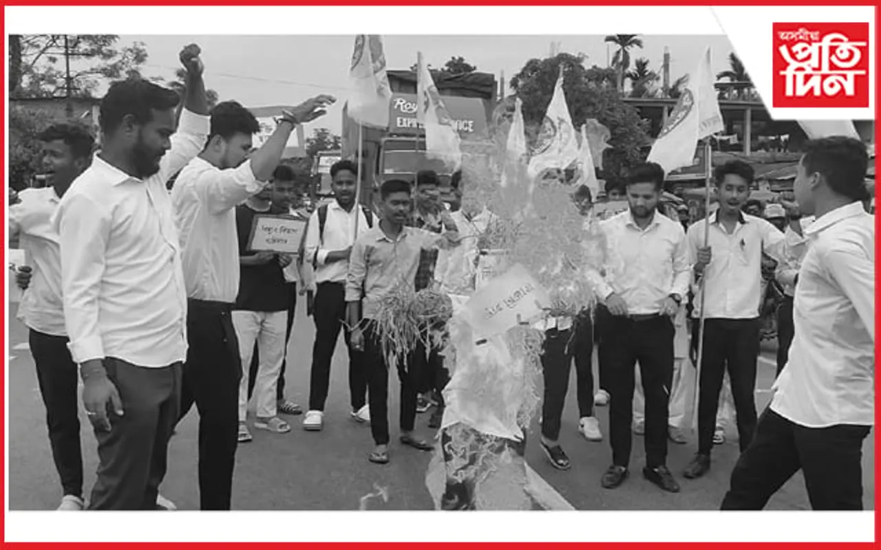 অনিয়মীয়া বিদ্যুৎ যোগান-মাচুল বৃদ্ধিঃ  কলিয়াবৰ ছাত্ৰ সন্থাৰ প্ৰতিবাদ