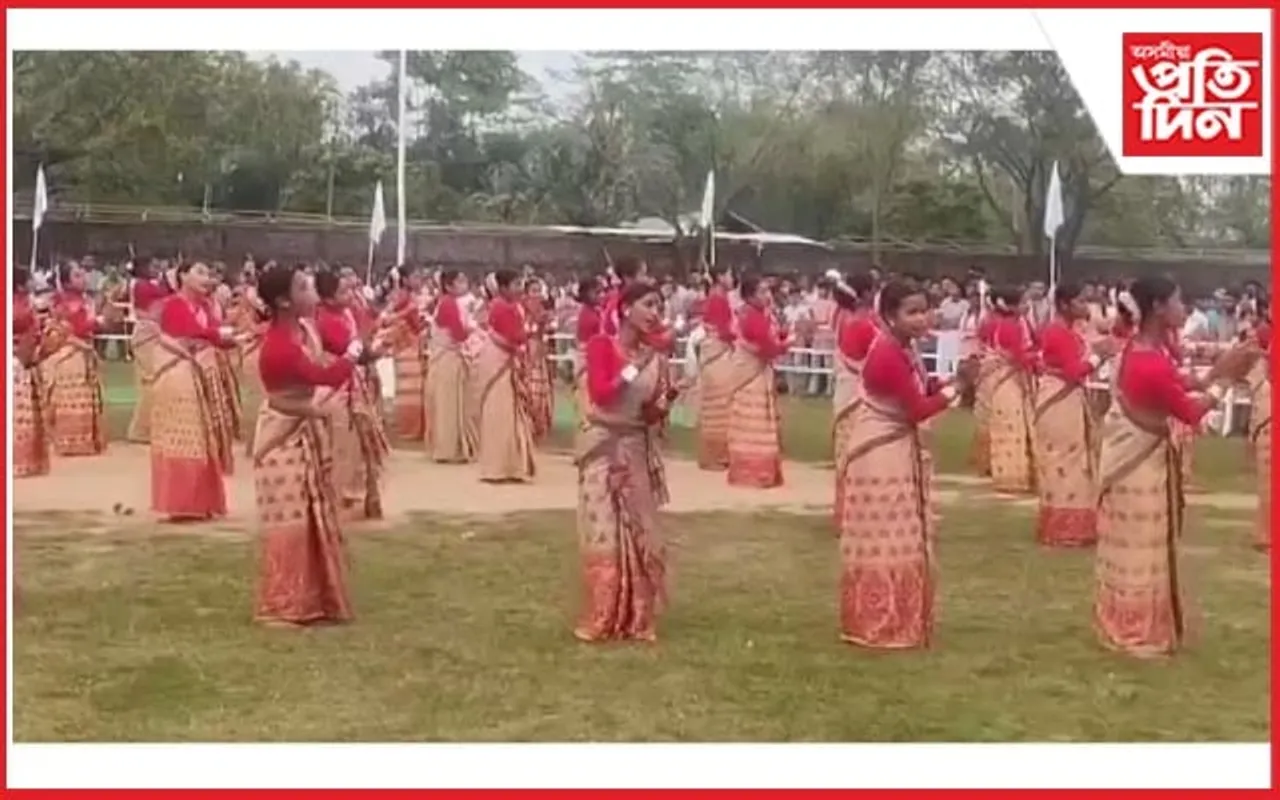 আজিৰে পৰা দ্বাদশ বাৰ্ষিক চিলাপথাৰ‌ ৰঙালী বিহু সন্মিলন...