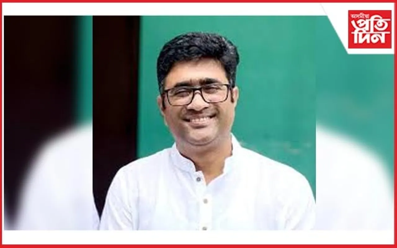 পাৰিবাৰিক কণ্ডলঃ অজাপৰ নেতা জিয়াউৰ ৰহমানক আটক হাতীগাওঁ আৰক্ষীৰ...
